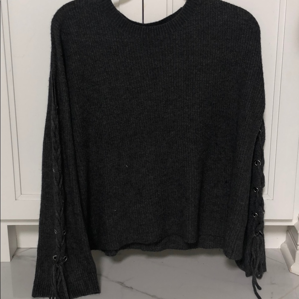 Grey sweater with bell sleeves!